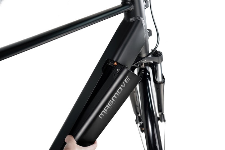 MAGMOVE 700C City eBike with 250W mid-mounted motor, 8-speed gear system, and 80-120km range, featuring adjustable seating5