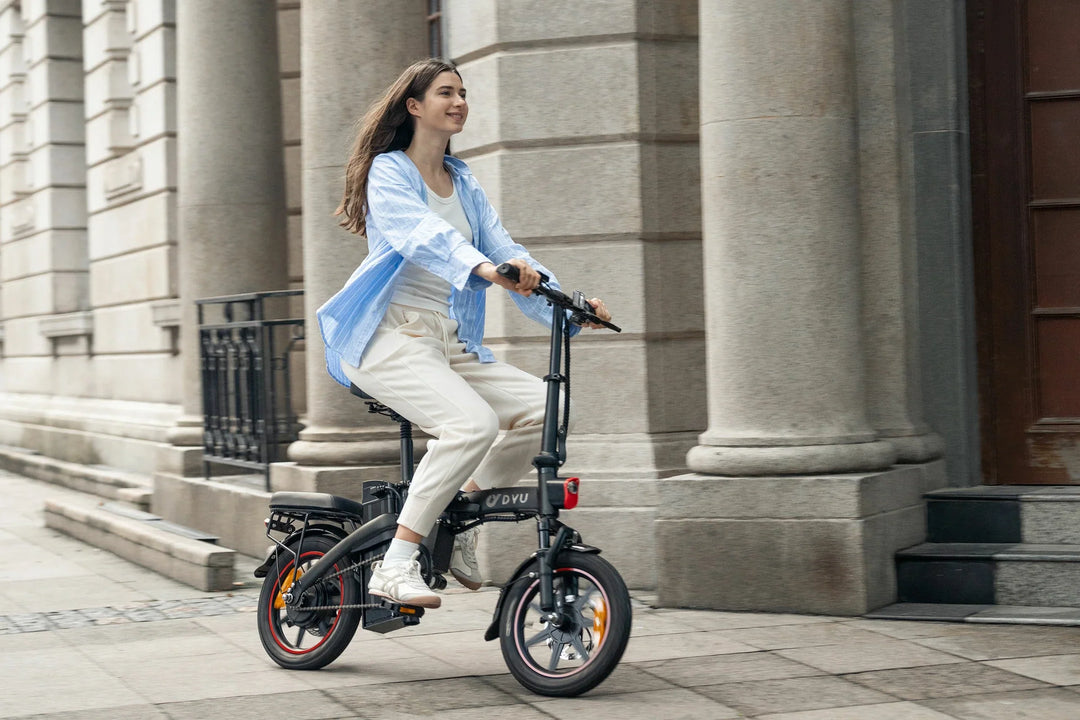 DYU A5 Upgraded Folding Electric Bike Designed for Portable Urban Commuting