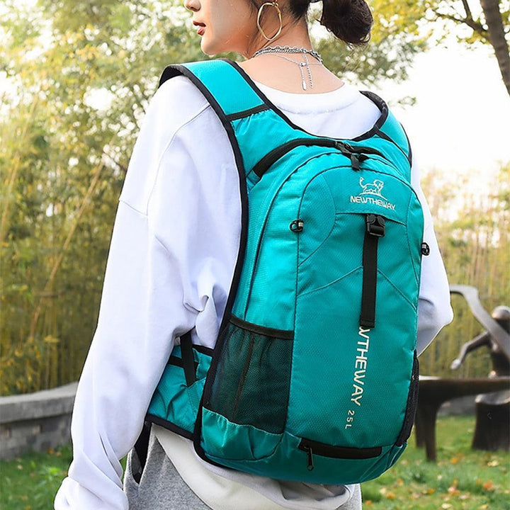 Professional Outdoor Sport Backpack - 3L Hydration Ready &amp; Thermal Insulation - Waterproof Lightweight Nylon Daypack for Cycling, Hiking &amp; Trekking