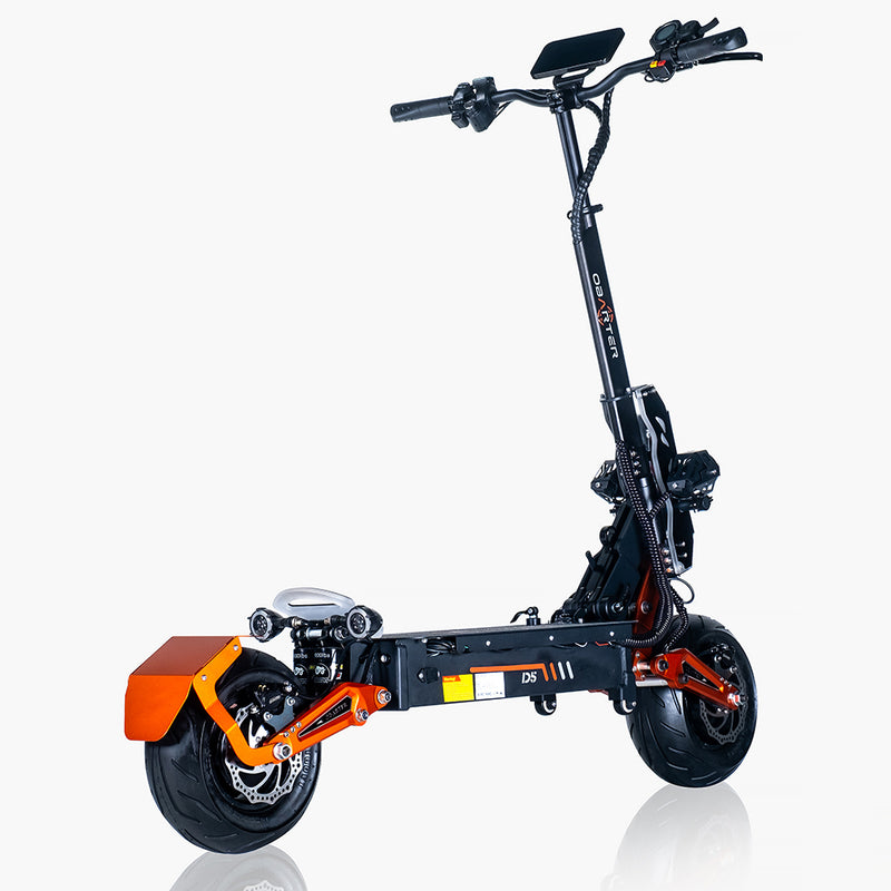 Bild in Galerie-Viewer laden, OBARTER D5 Electric Scooter with 2*2500W motors for on-road use2
